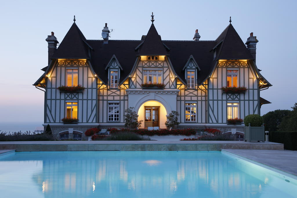 Manoir De Benerville Bed & Breakfast Deauville Eksteriør bilde
