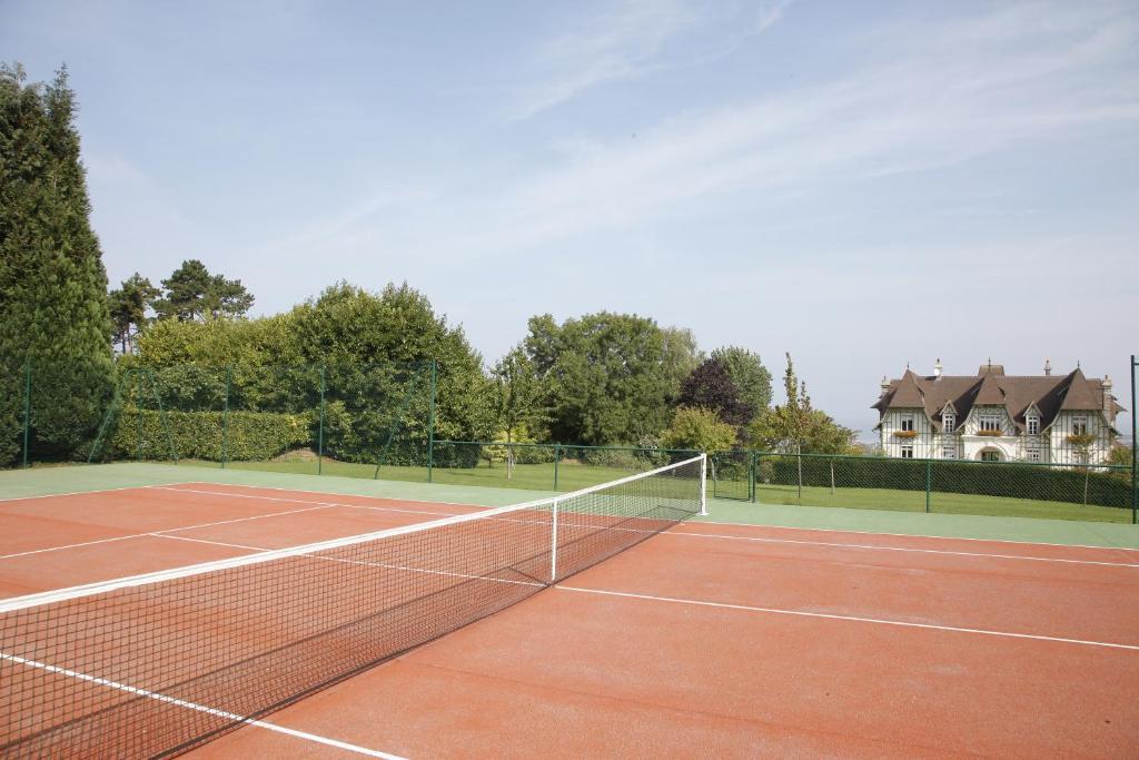 Manoir De Benerville Bed & Breakfast Deauville Eksteriør bilde